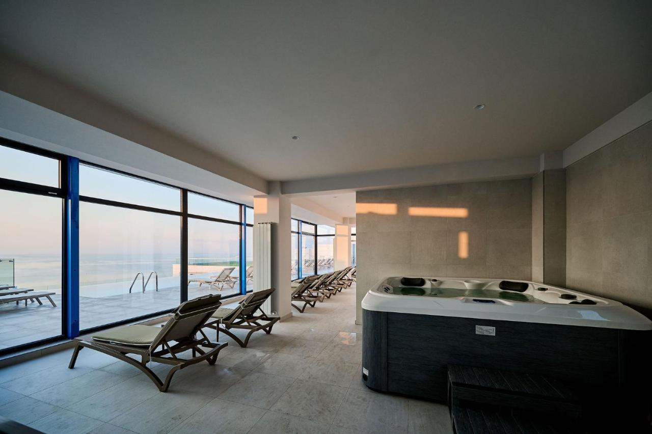 Alezzi Infinity Aparthotel & Spa Năvodari Esterno foto